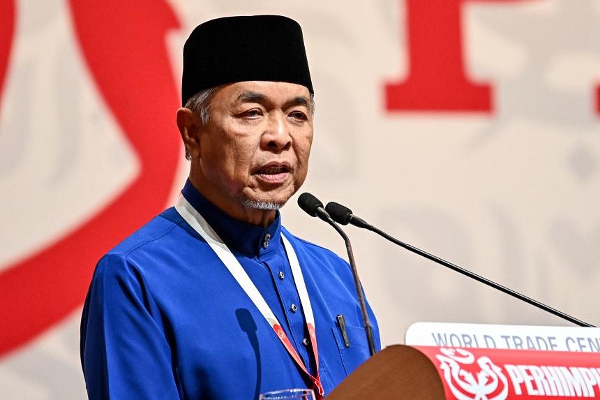 Blocking top leadership contest a double-edged sword for Umno | The ...