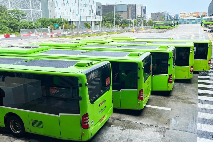 Go-Ahead Singapore to install solar panels on 50 more public buses ...