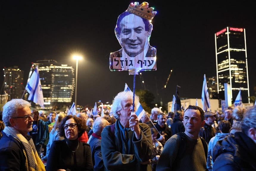 Tens Of Thousands Of Israelis Protest Against Netanyahu Justice Plans ...