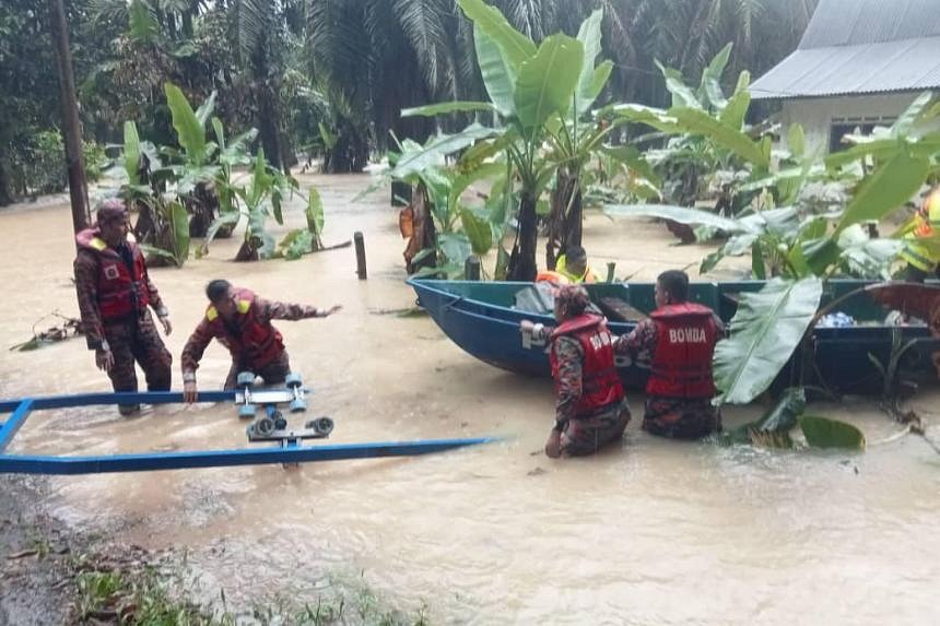 Floods Displace More Than 4,000 People In Johor As Heavy Rains Expected ...