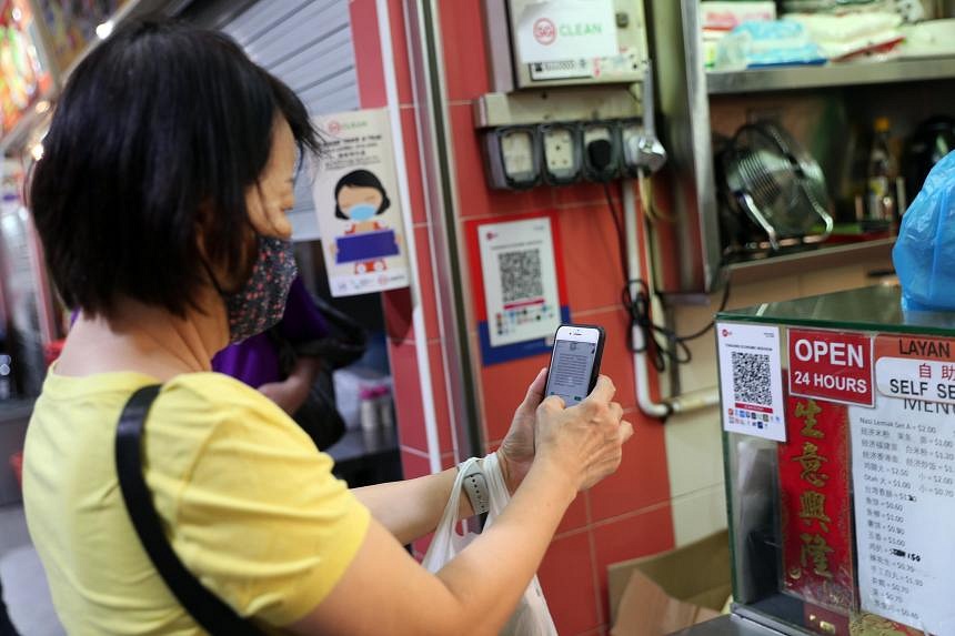 Up to 3 cashback on Fridays for hawker stall patrons using DBS