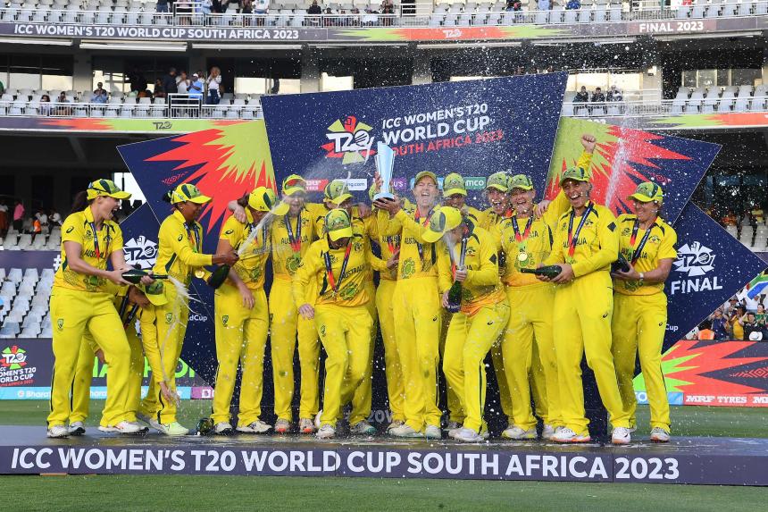 Cricket: Australian women’s team hailed as among greatest ever | The ...
