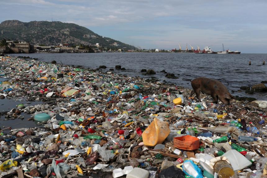 Rise in ocean plastic pollution ‘unprecedented’ since 2005 | The ...