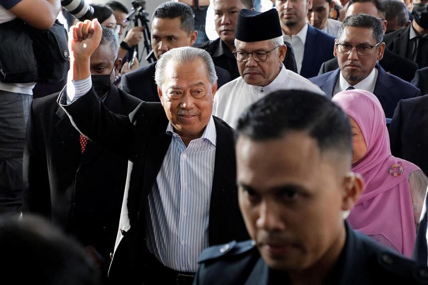 马来西亚前总理穆希丁·亚辛被控贪污
