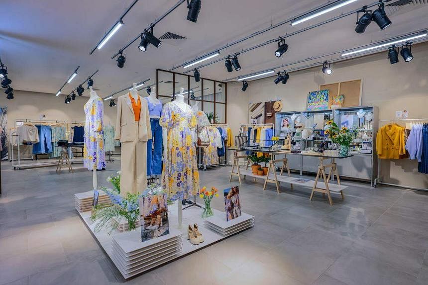  Other Stories opens its first SEA boutique at ION Orchard