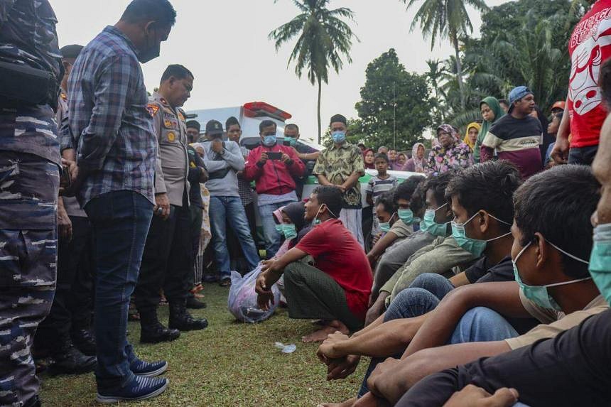 Nearly 200 Rohingya Refugees Land In Western Indonesia | The Straits Times