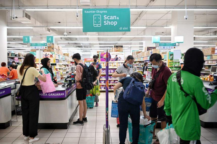 Singapore and Malaysia users of Nets, DuitNow can now pay with new QR