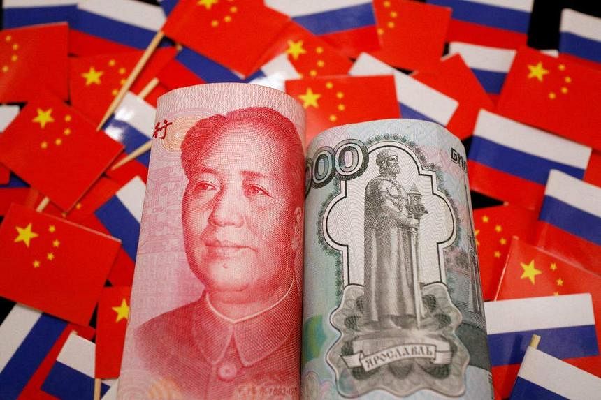 Китайский юань заменяет доллар США как самая торгуемая валюта в России