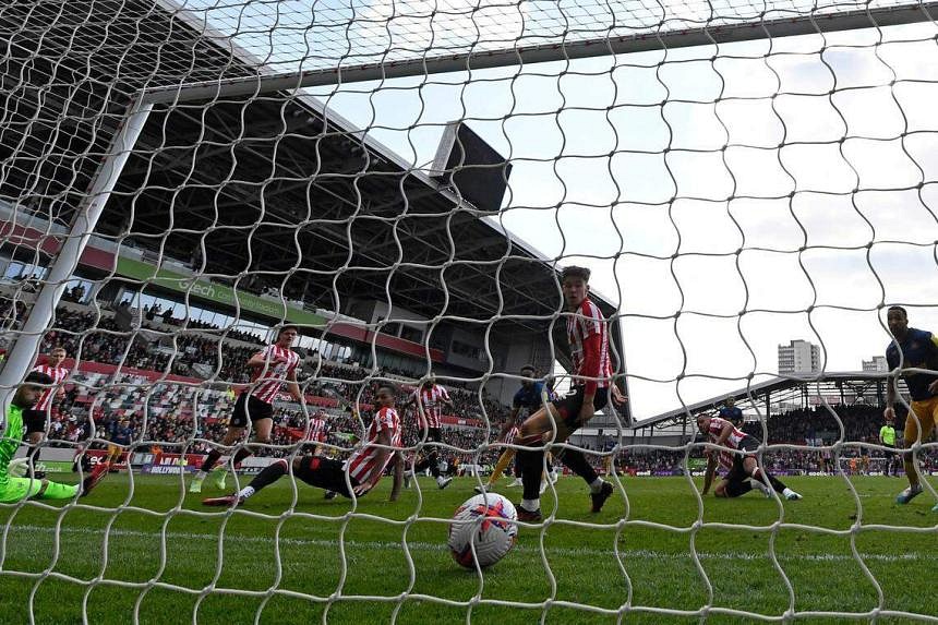 Newcastle Back Up To Third With Win At Brentford After Toney Misses ...