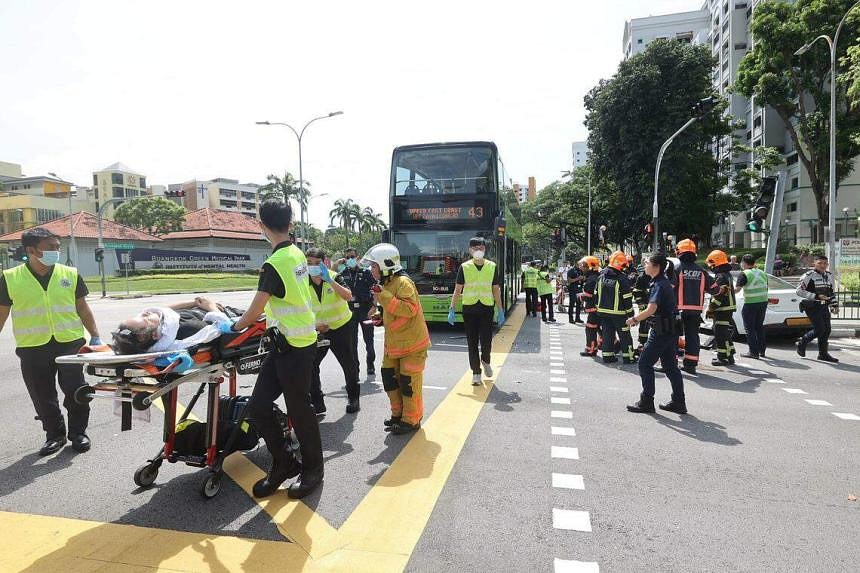 Two Accidents In Four Days At Junction Of Hougang Ave 4 And Buangkok ...