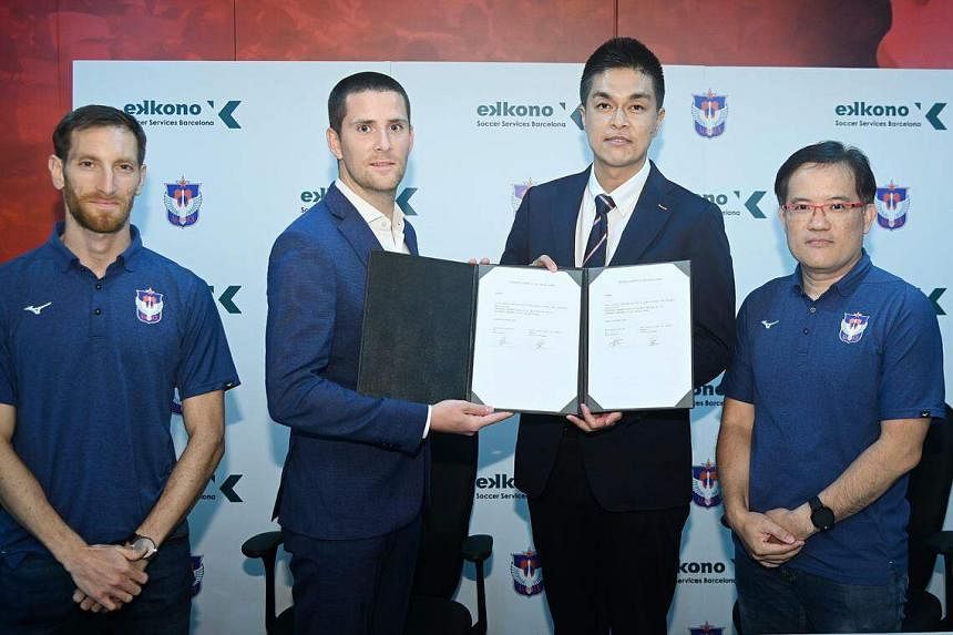 アルビレックス、「エコノ」方式でシンガポール幼少年サッカー発展目標