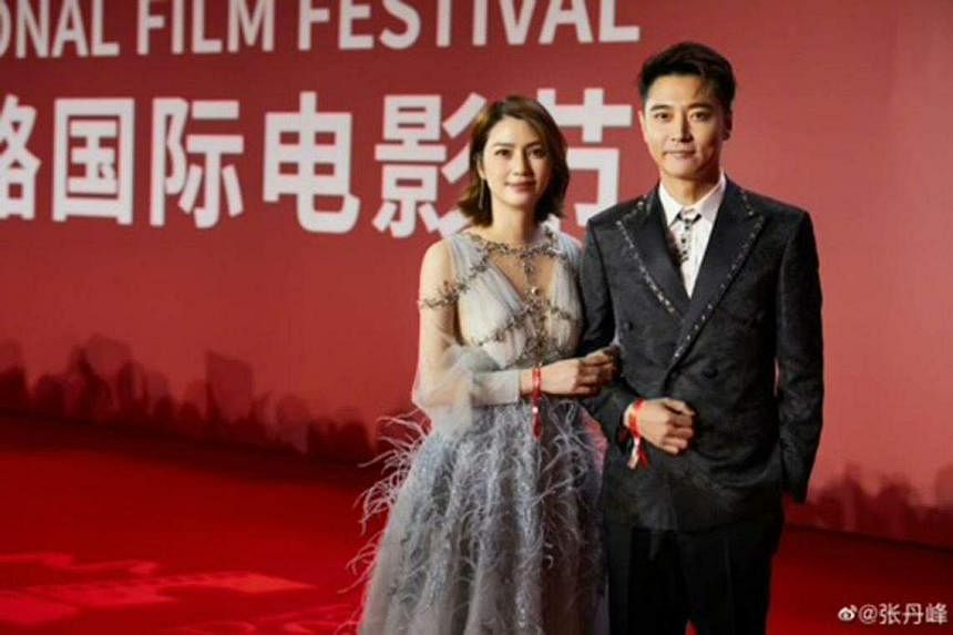 香港女演员洪欣和中国演员张德华宣布离婚。