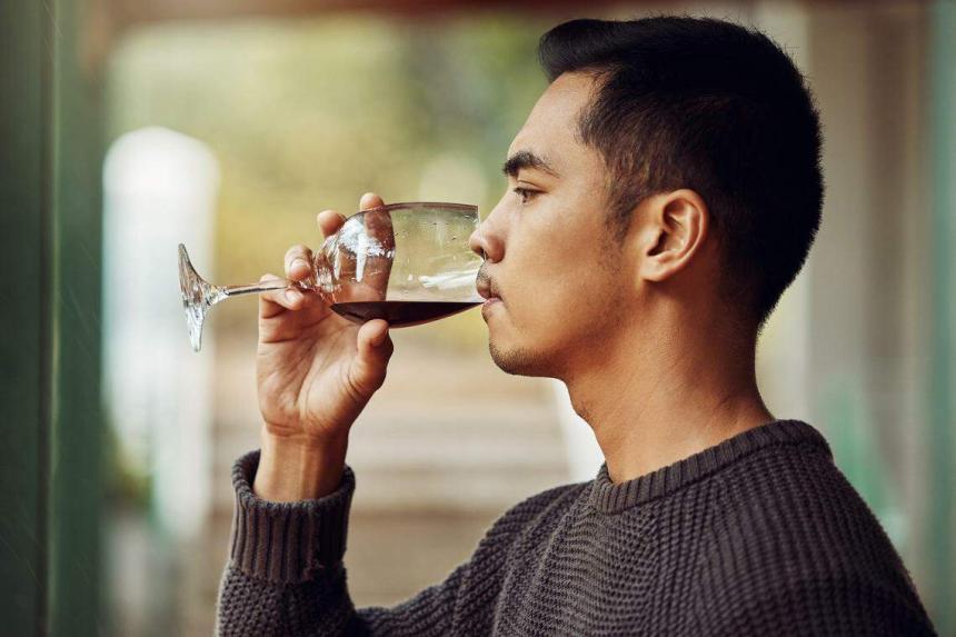 The Bottom Line: Is drinking a glass of red wine a day good for health