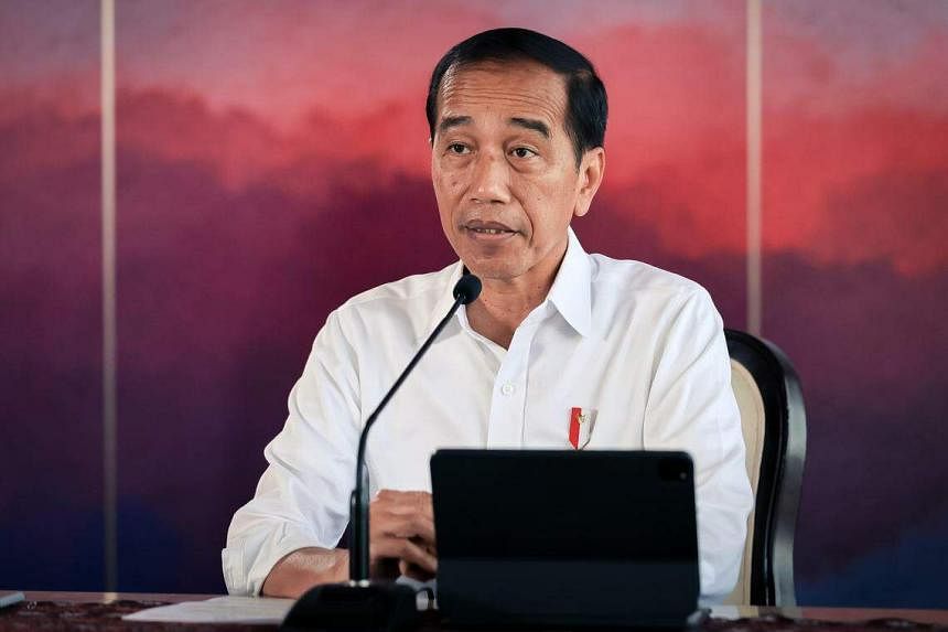Presiden Indonesia Jokowi mengunjungi Singapura untuk berbicara pada acara keberlanjutan di Temasek