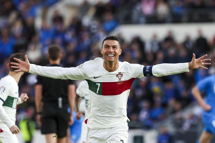 Photo of Cristiano Ronaldo si pripísal 200. reprezentáciu v Portugalsku so „špeciálnym“ víťazstvom