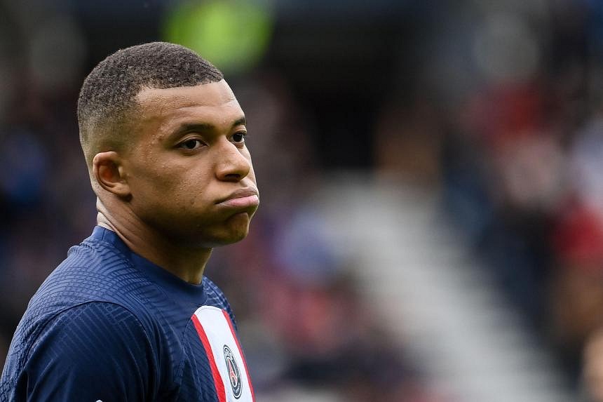 Ligue 1 introduce new protocol that means only Kylian Mbappe can wear a  special badge on his PSG shirt