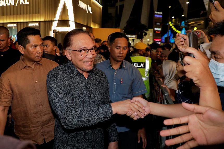马来西亚州民意调查：年轻选民可能会给安瓦尔敲响警钟