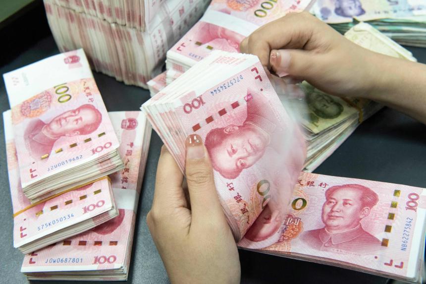 Savers in China trek hundreds of kilometres for higher bank deposit