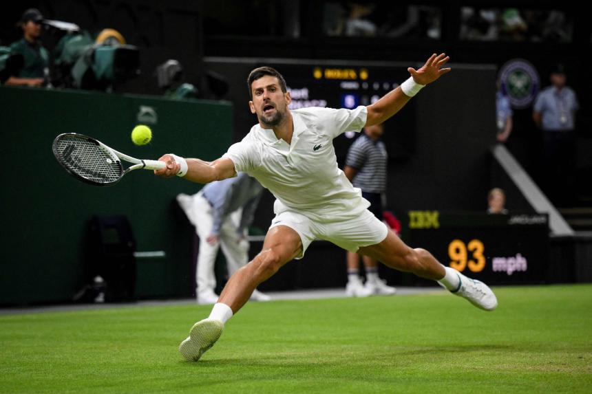 Djokovic halted by Wimbledon curfew | The Straits Times