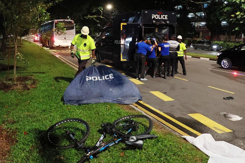 Cyclist, 18, Killed In Road Accident In Yishun; Tour Bus Driver ...