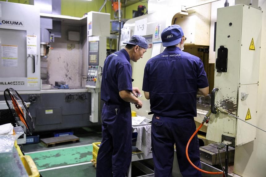 受注低迷により日本の工場活動は7月に縮小