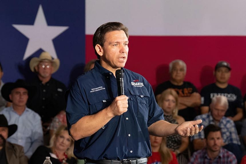 US Presidential Hopeful Ron DeSantis Unhurt In Crash | The Straits Times