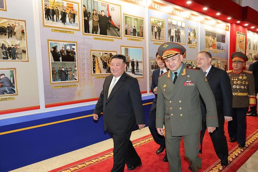 North Koreas Kim Jong Un Shows Off Banned Missiles To Russian Defence Minister The Straits Times 