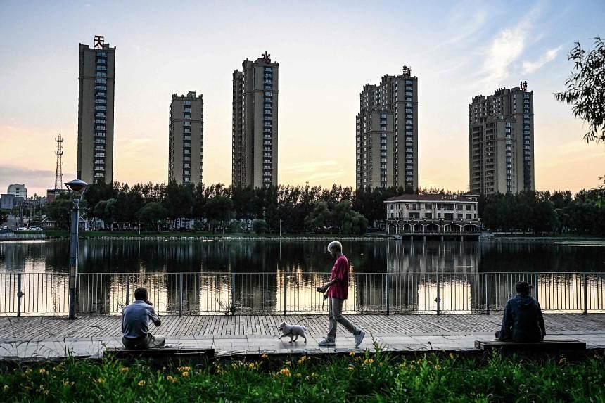 China Akan Cabut Larangan Warga Desa Pindah Kota-Image-1