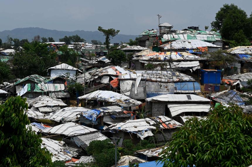 At Least 17 Dead As Boat Carrying Rohingyas Sinks In Bay Of Bengal 