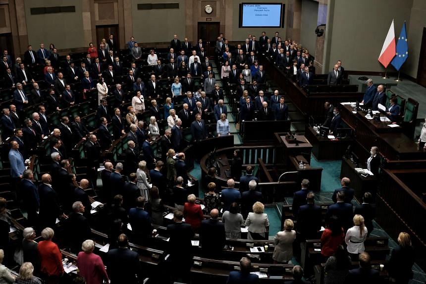 Polish Parliament Approves Resolution To Hold Referendum On Election ...