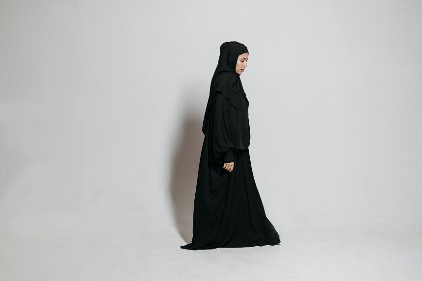 France To Ban Muslim Abaya Dress In State Schools | The Straits Times