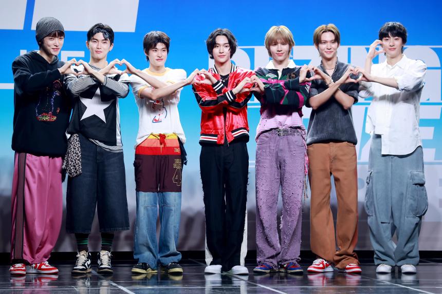 K-pop pioneer SM Entertainment debuts Riize, its first new group in ...