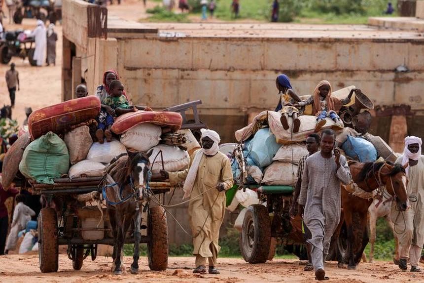 Civilians killed in crossfire in Sudan's second city as war spreads