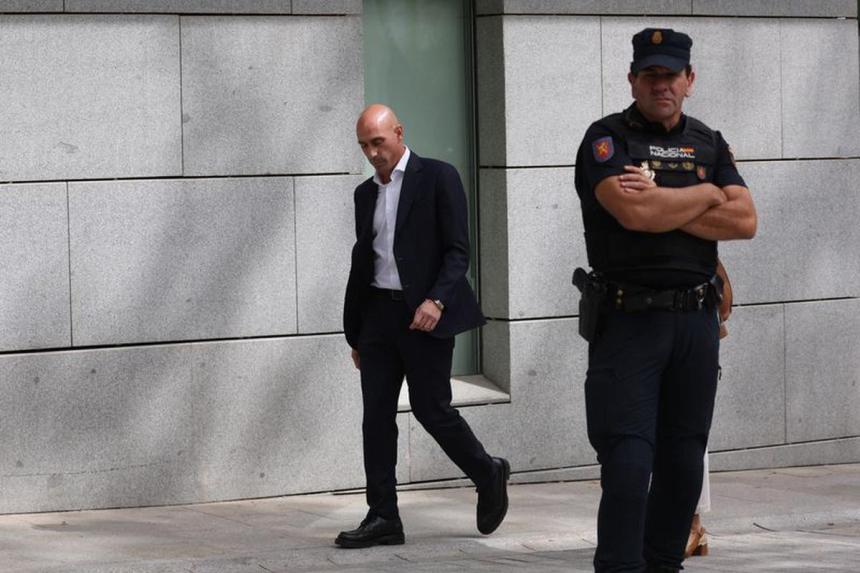 Spanish court throws out Rubiales' prekiss defamation lawsuit The Straits Times