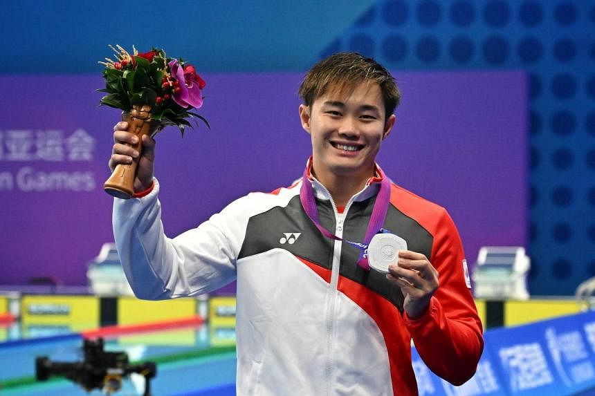 Teong Tzen Wei offre la première médaille de natation à Singapour aux Jeux asiatiques de Hangzhou