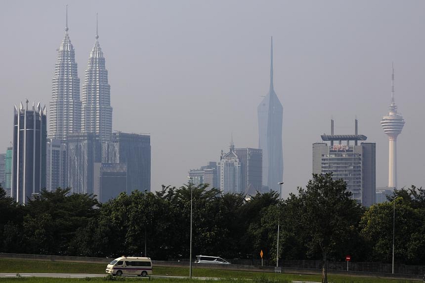 haze-at-unhealthy-levels-in-several-areas-in-malaysia-30-2023