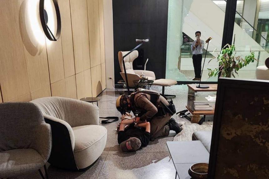 Hundreds flee from ‘active shooter’ at Siam Paragon Mall in Bangkok; at ...