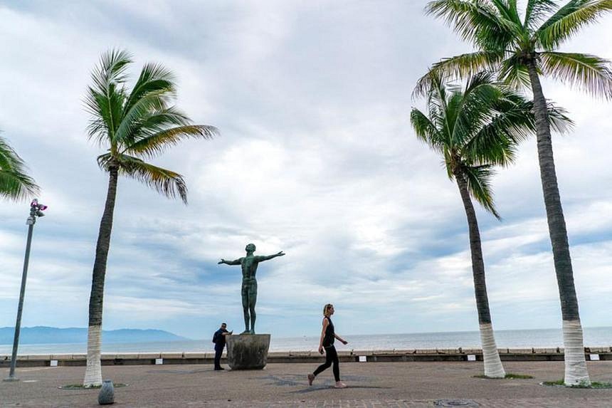 'Extremely Dangerous' Hurricane Lidia Takes Aim At Mexico's Pacific ...