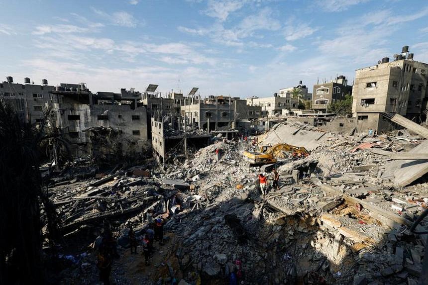 As Israeli ground invasion looms, Gaza residents gird for battle | The ...