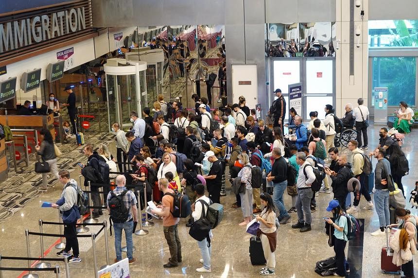 第三季度，中国跻身樟宜机场前五大市场；  2019年89%的乘客