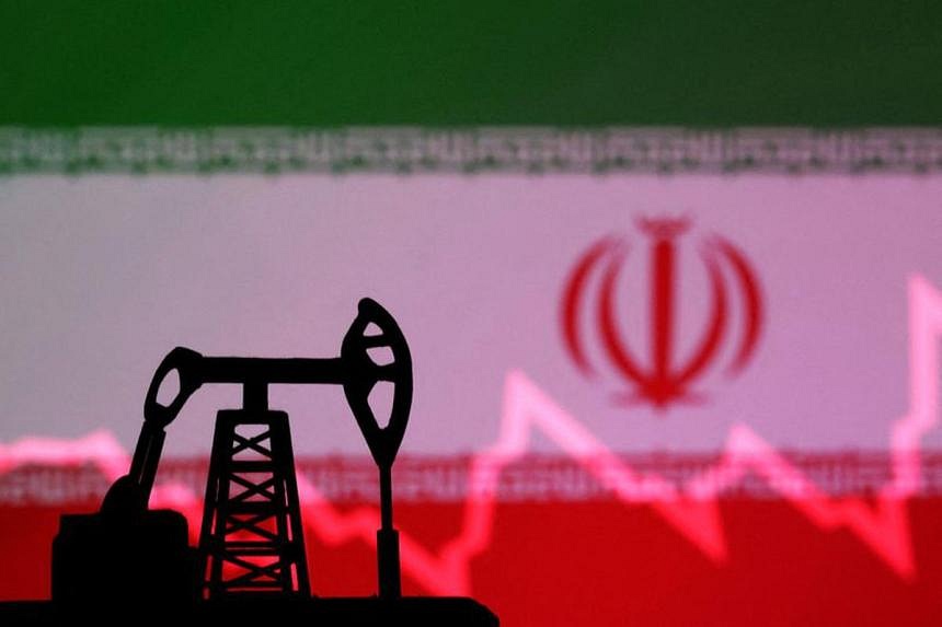 US House Easily Passes Bill To Harden Sanctions On Iranian Oil | The ...