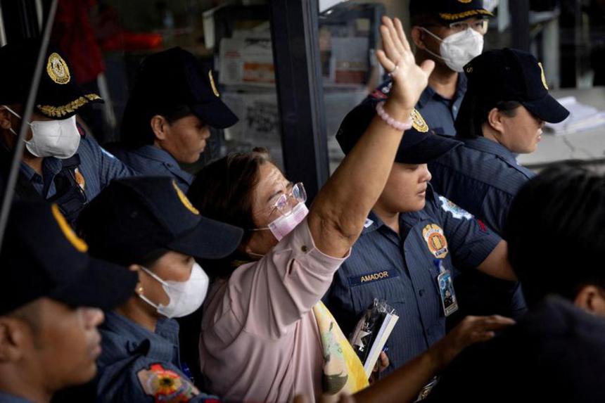‘Free at last!': Top Duterte critic Leila de Lima out on bail after six ...