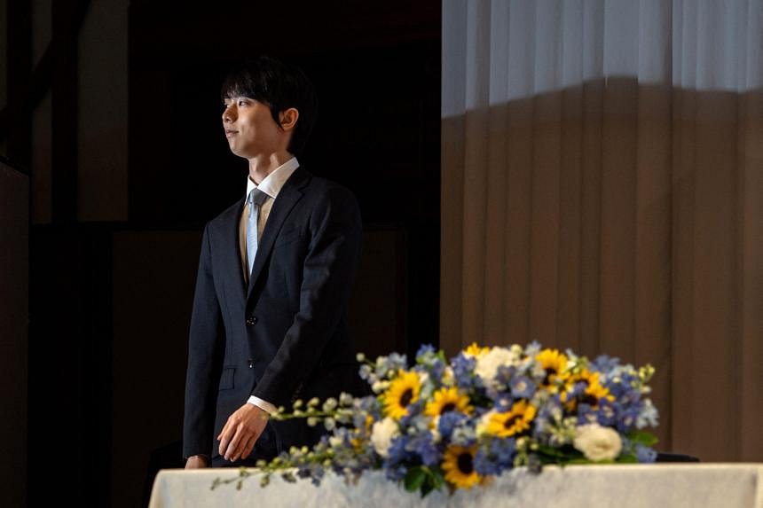 Former Japanese Ice Skating Star Yuzuru Hanyu Blames Divorce On Media ...