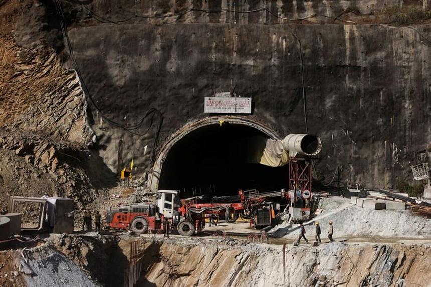 Indian Rescuers, Two Weeks After Tunnel Collapse, Try New Tack To Reach ...