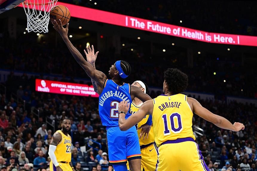 Oklahoma City Thunder rally to beat LA Lakers, Chicago Bulls stun