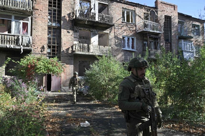 Russian Shelling Kills Civilian In Ukraine's Chasiv Yar, Near Bakhmut ...