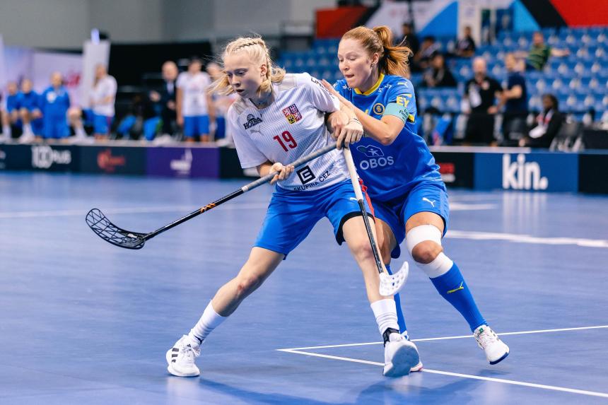 Sweden show why they dominate women’s floorball as they hammer Czech ...