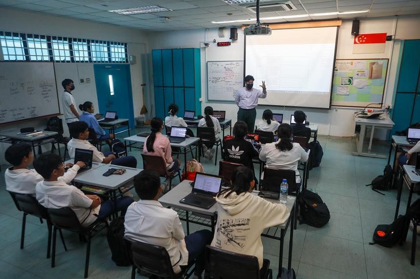 Singapores studenter uppnår högsta poäng i matematik, naturvetenskap och läsning i OECD-studier