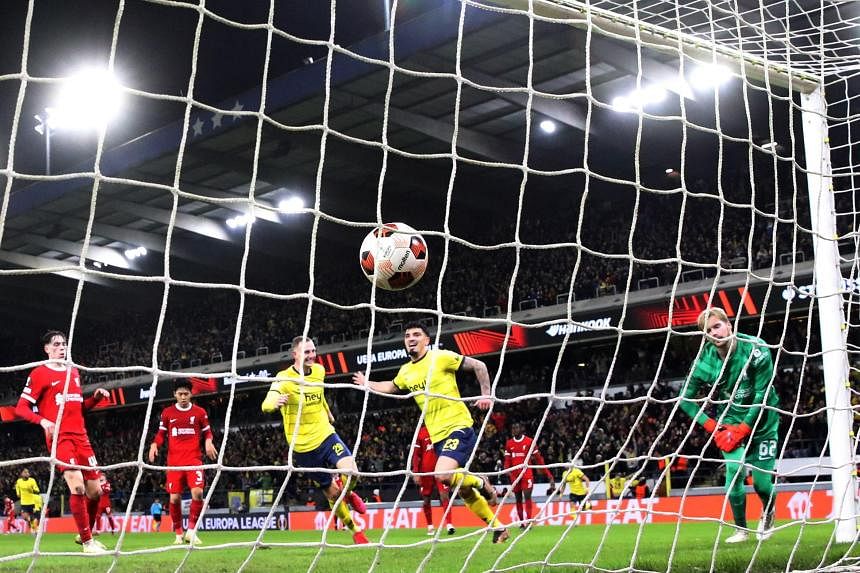 Europa League group winners Liverpool lose in Belgium, Villarreal reach  last 16