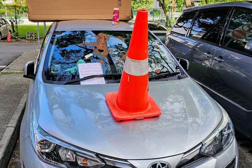 Man arrested after car in Lavender area found smeared with what looks